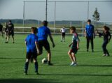 Laatste training S.K.N.W.K. JO11-1JM van seizoen 2022-2023 (partijtje tegen de ouders) (138/221)